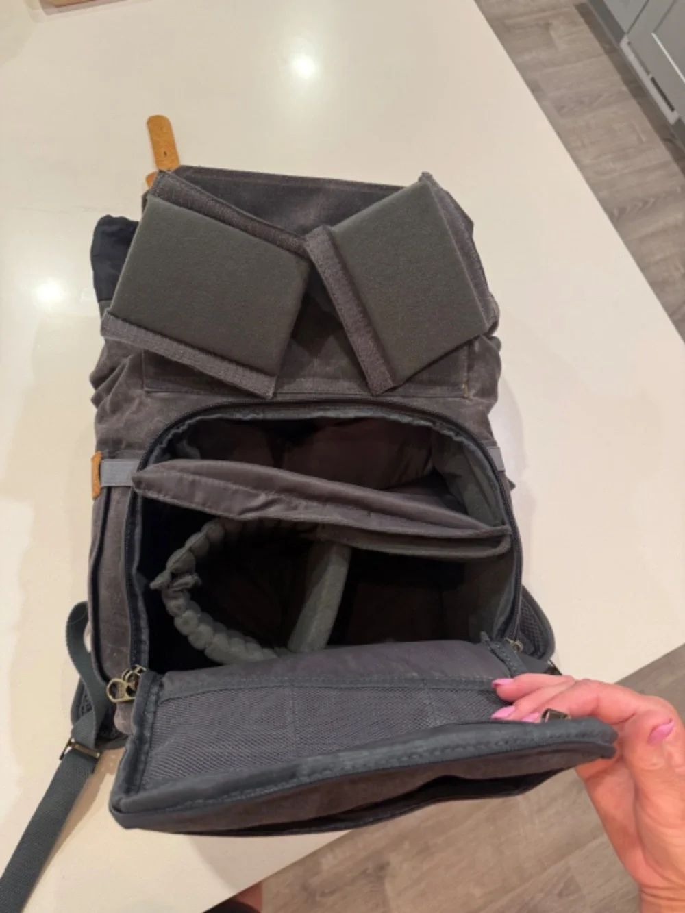 Endurax Waxed Canvas Camera Backpack Leather Trim Vintage Rucksack Black Brown